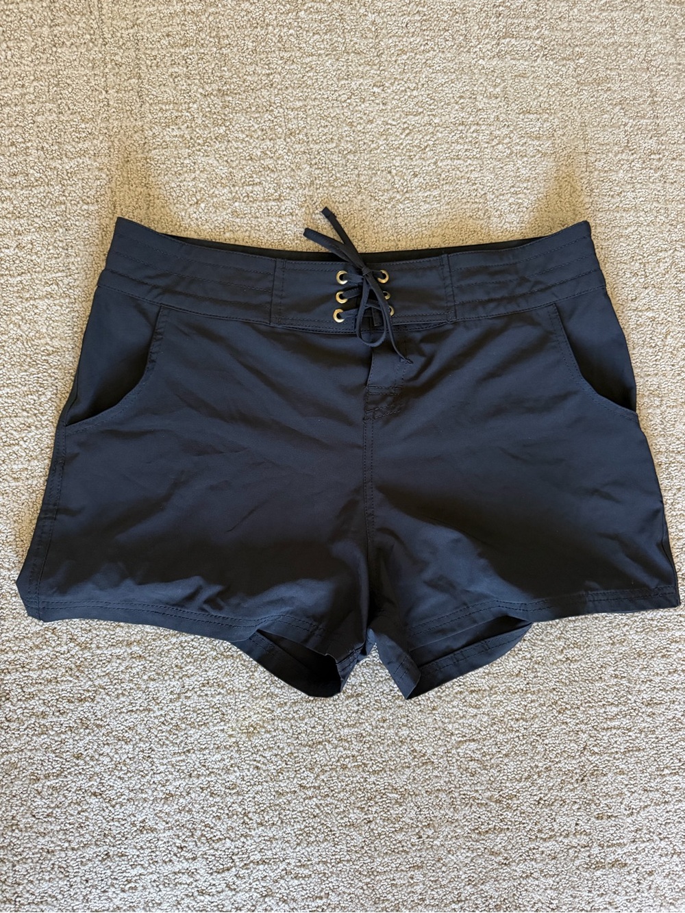 La Blanca Black Lace-Up Bermuda Swim Shorts - SIZE 10 - Picture 2 of 8